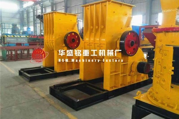 SCF600*600雙級粉碎機(jī)圖片