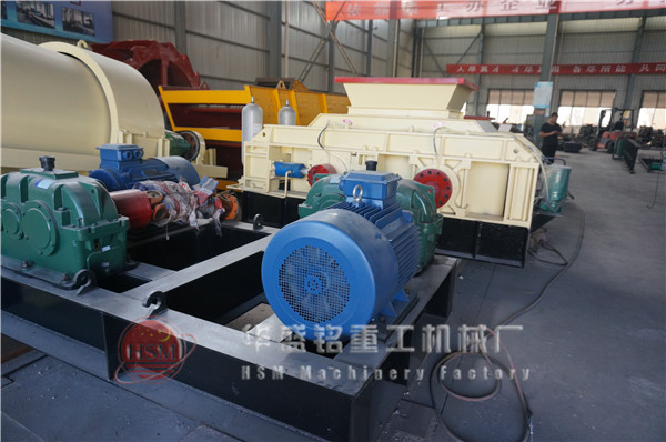 對輥破碎機發貨圖