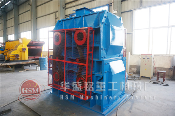 哪些因素容易造成四輥破碎機輥皮磨損